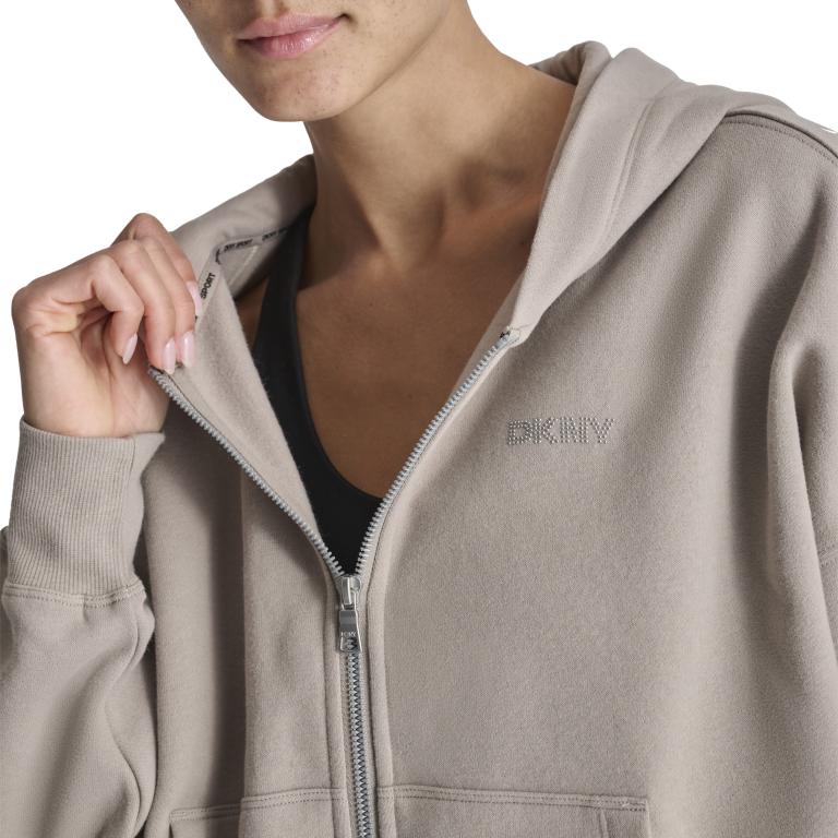 DKNYDP07124_54_DP4J9489_DFW_ALT1