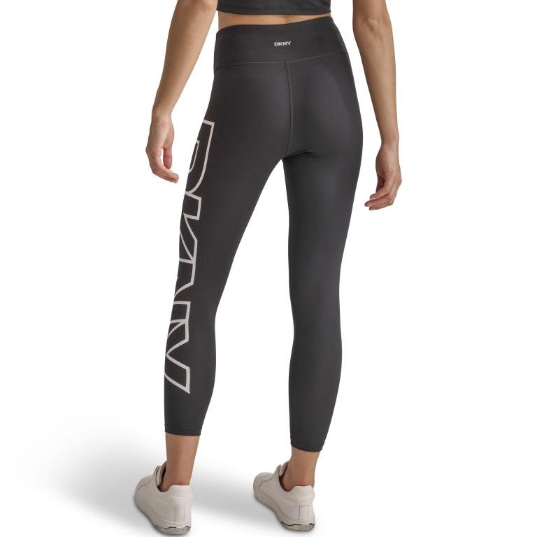 DKNYDP04424_37_DP4P3453_BLW_Bb