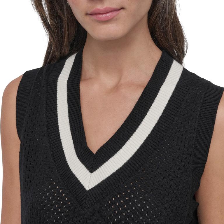 DKNYDP29624_28_DP5R6021_BLI_ALT1