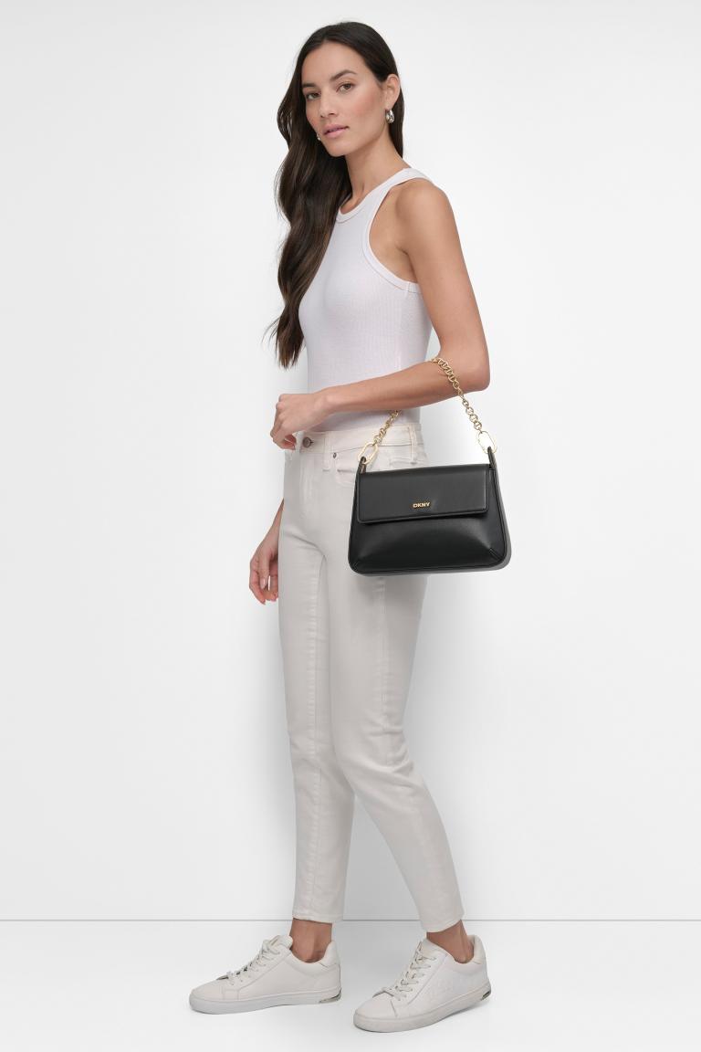 DKNYDH17924_H24_23_R44EKI55_BGD_MANa