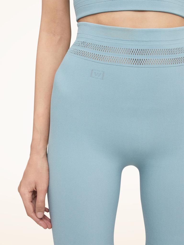 19419_5715_100_004_B_X_B2BL