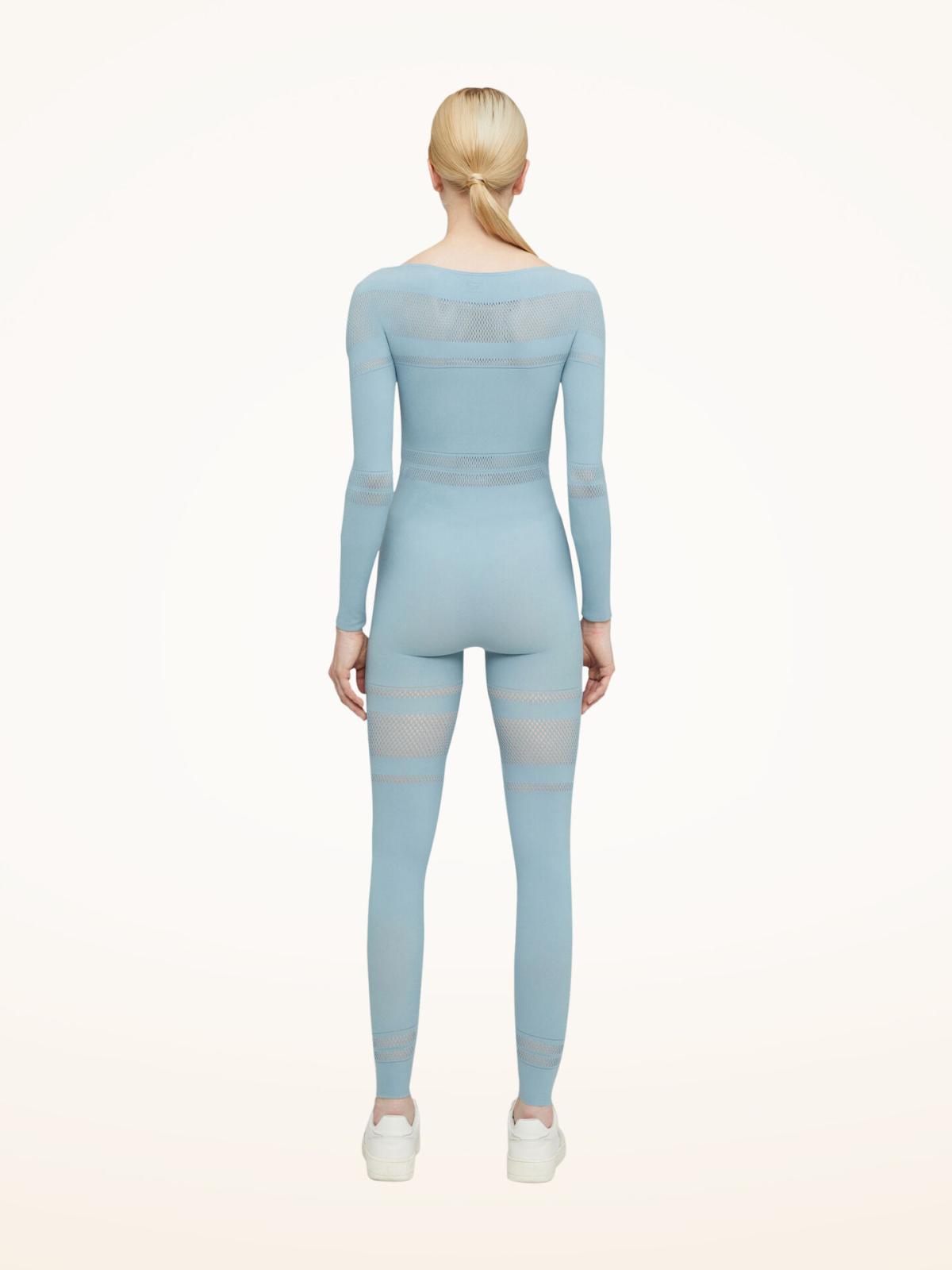 53235_5715_100_002_B_X_B2BL