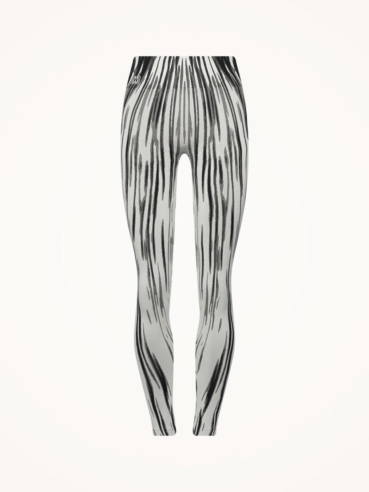 17077_8222_100_004_B_X_B2BL