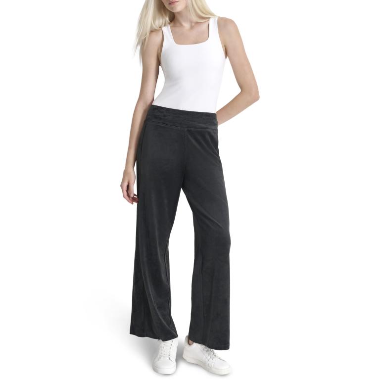 DKNYDP14924_37_DP4P3539_BBL_Fb