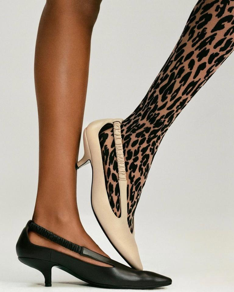 კოლგოტი და წინდა