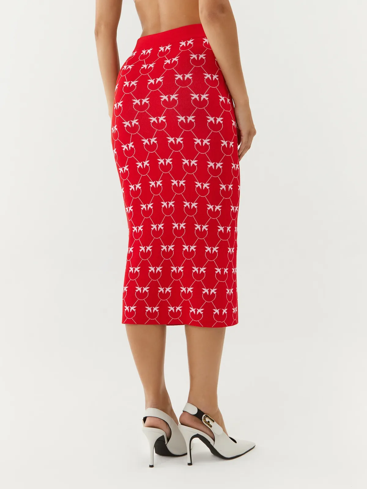 pinko-pouzdrova-sukne-100211-a0is-cervena-slim-fit (1)