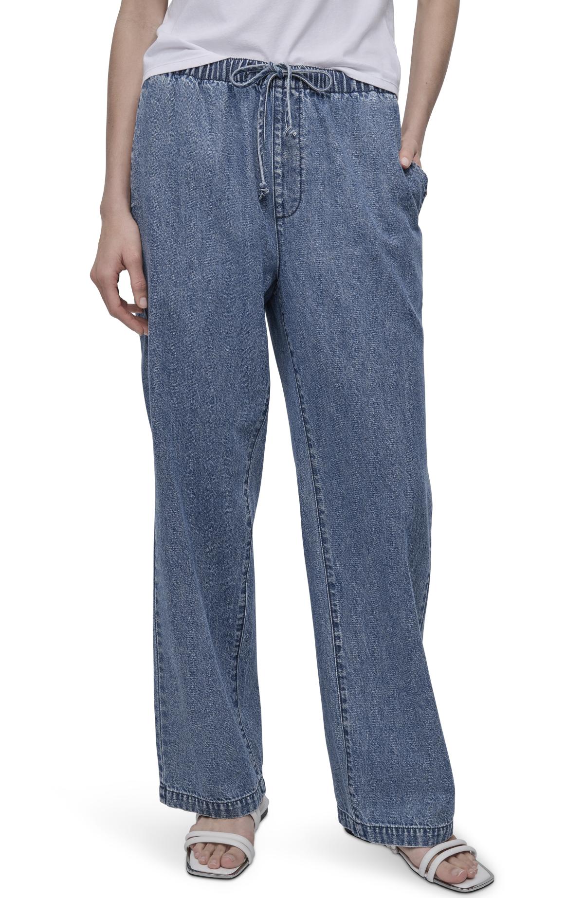 DKNYDJ03925_22_DJ5G4126_TID_Fb