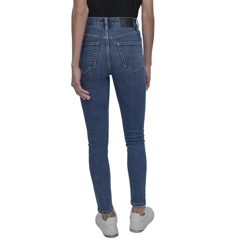 DKNYDJ01925_15_DJ4B4002_F3J_Bb